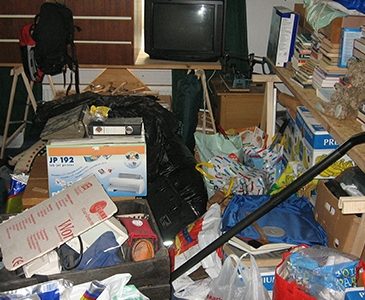 Hoarding-cleanup