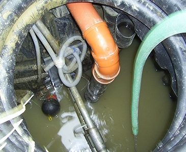 Sewage-cleanup